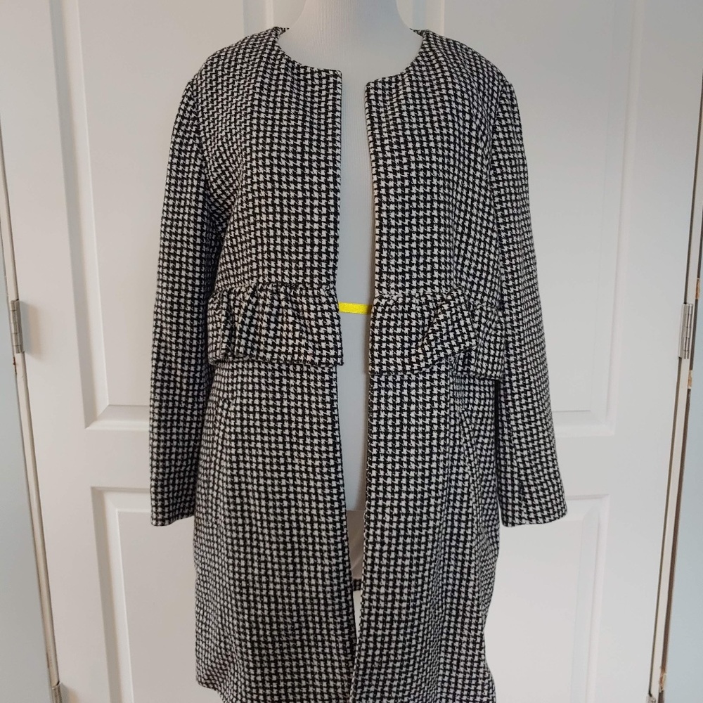 Black Mono Ruffle Coat - Picture 4 of 6
